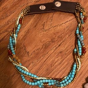 Super cute choker 💙💚🤍💓